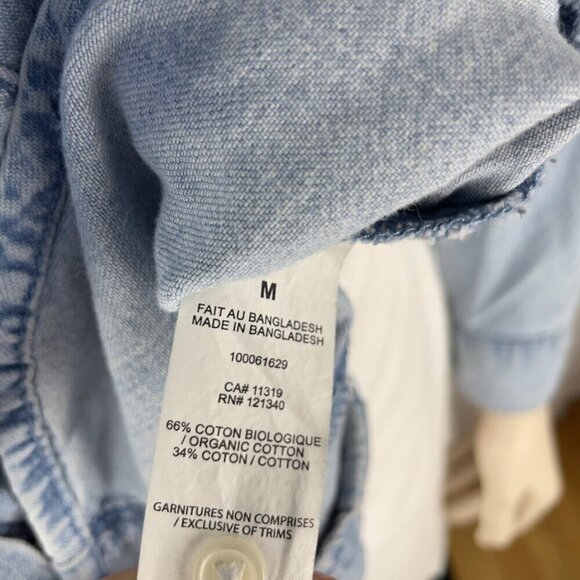 DYNAMITE Vera Denim Western Chambray Blue Light Wash Blouse Shirt Puff‎ sleeve M - Picture 6 of 7
